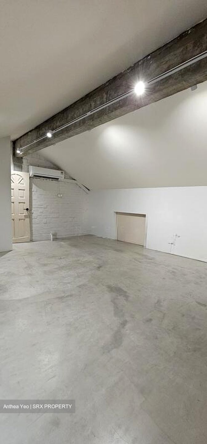 Race Course Road (D8), Apartment #497257041